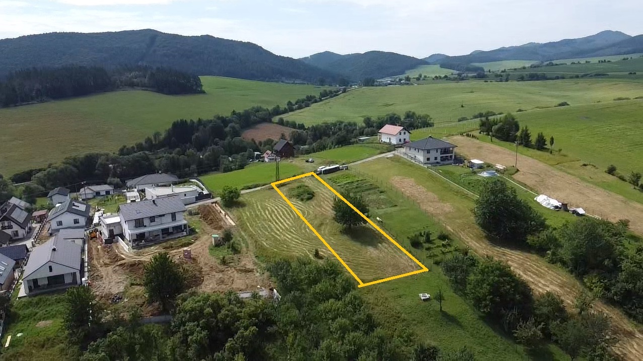 STAVEBNÝ POZEMOK S KRÁSNYM VÝHĽADOM, 1050m2, ŽILINA - PODHORIE