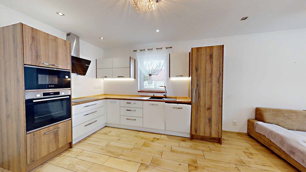 NOVOSTAVBA TYPU BUNGALOV 4+KK, POZEMOK 550m2, KYSUCKÝ LIESKOVEC