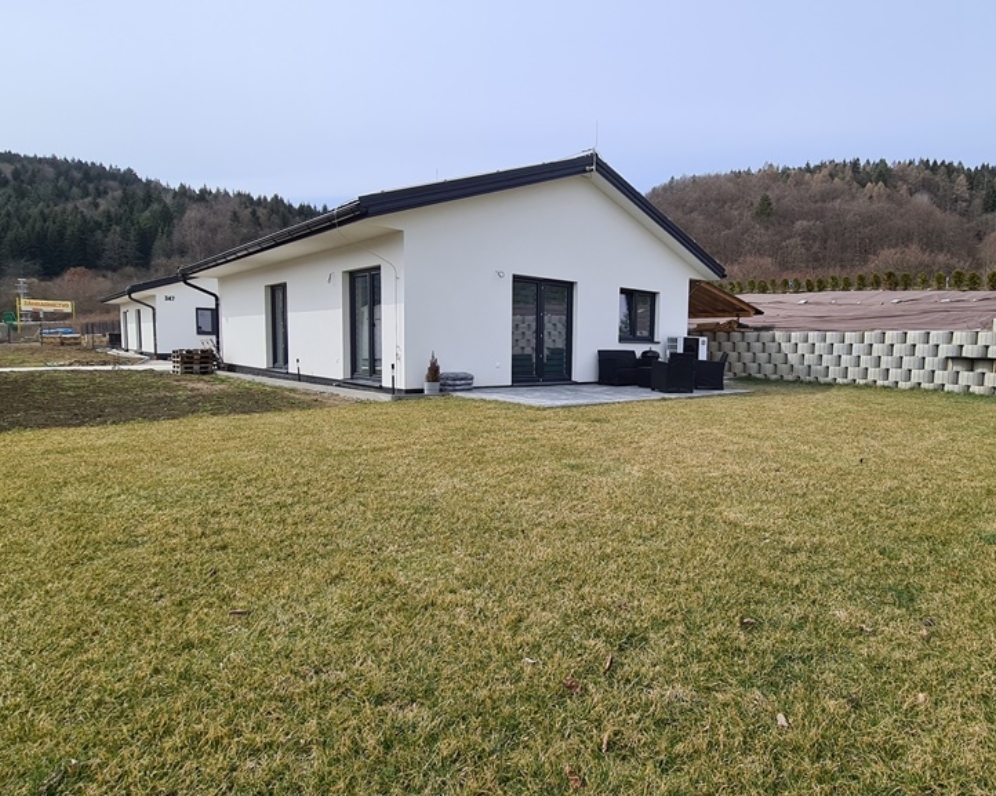 BUNGALOW 4+KK SVEDERNÍK - LIPOVÁ ALEJ