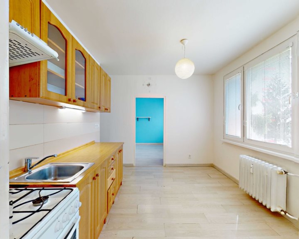 ZREKONŠTRUOVANÝ 2-IZBOVÝ BYT S BALKÓNOM, 59m2, ŽILINA - HLINY VI.