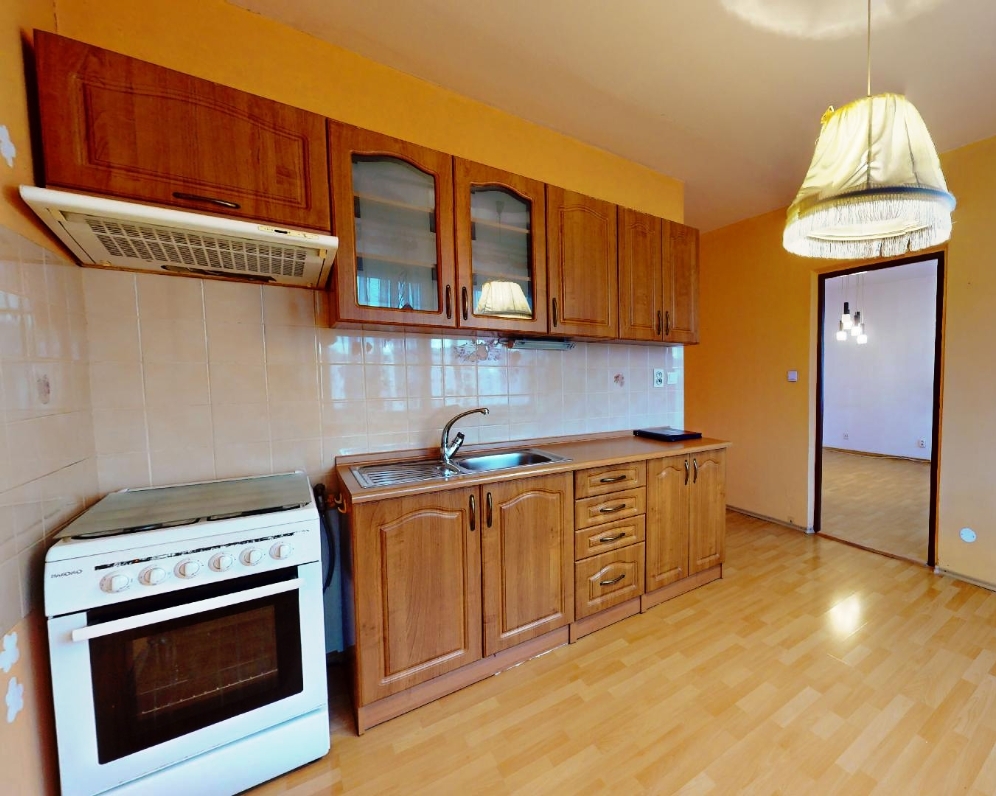 ZREKONŠTRUOVANÝ 2-IZBOVÝ BYT S BALKÓNOM, 62m2, ŽILINA - VLČINCE III.